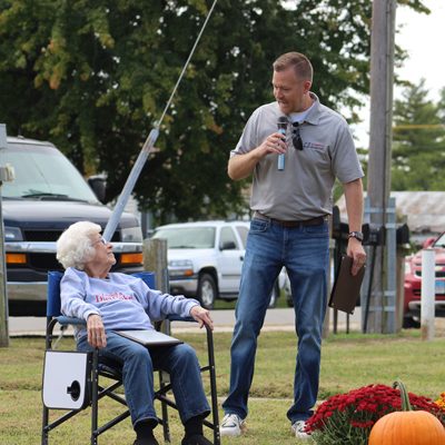 Former of Fieldon Betty Duggan with Rep. C.D. Davidsmeyer. (Steven Spencer/River County News)